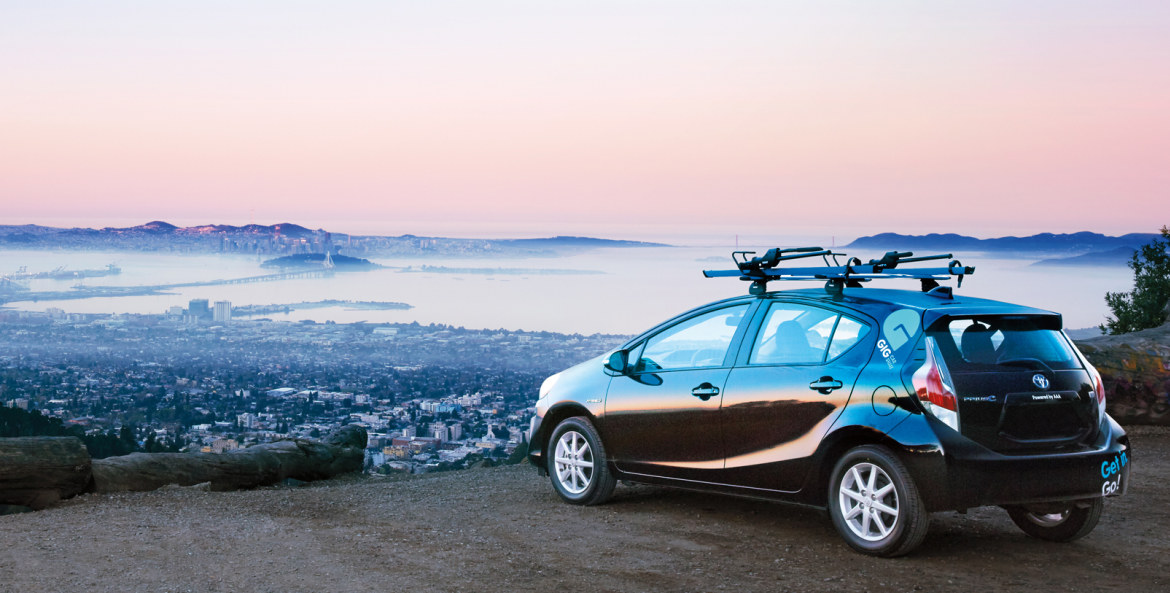 Gig car overlooking the San Francisco Bay Area, photo