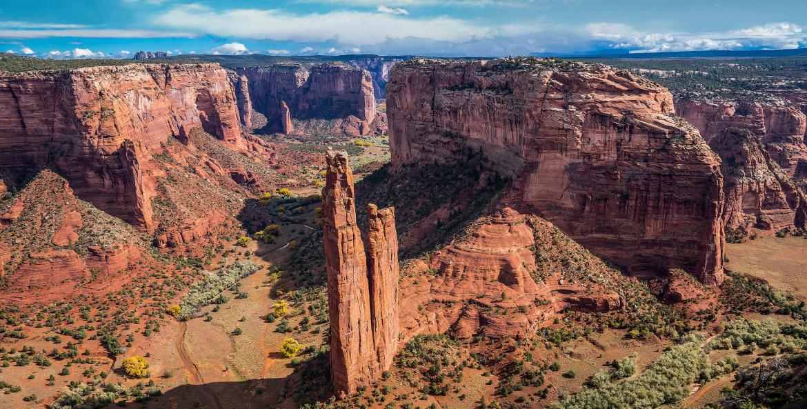Canyon de Chelly Spider Rock in Arizona, picture