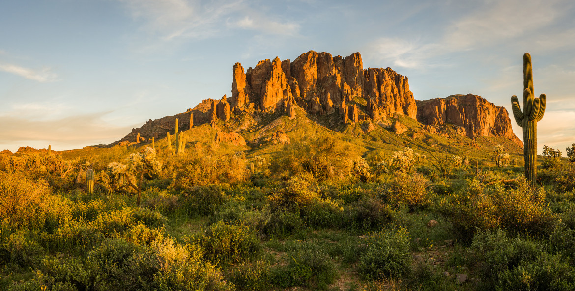 Superstition Mountains east of Phoenix, Arizona, picture