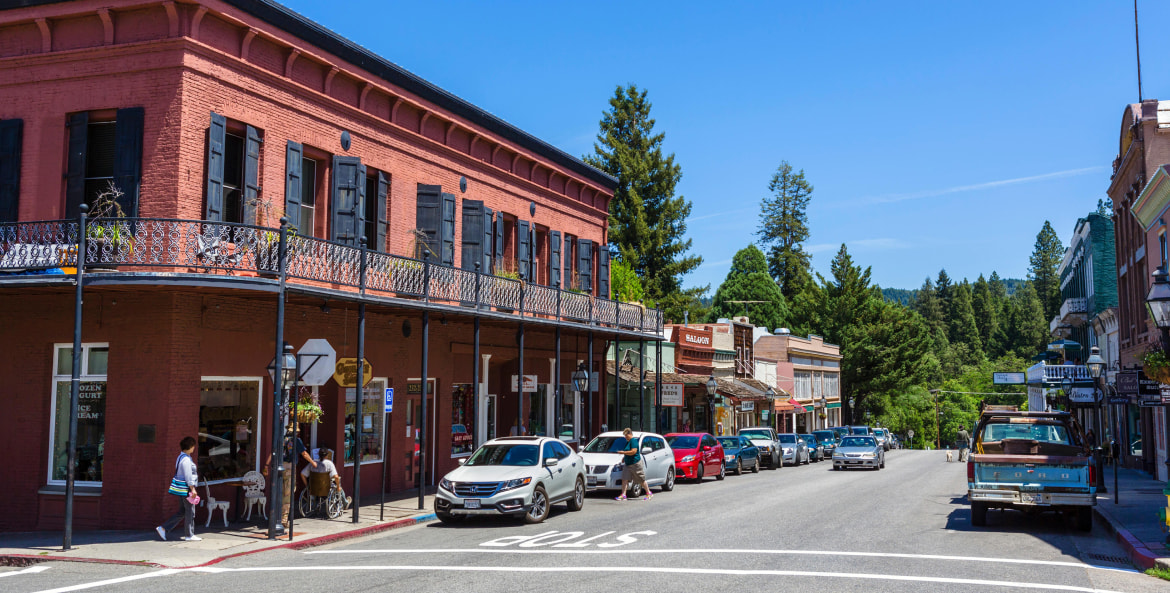 Broad Street in Nevada City, California, picture