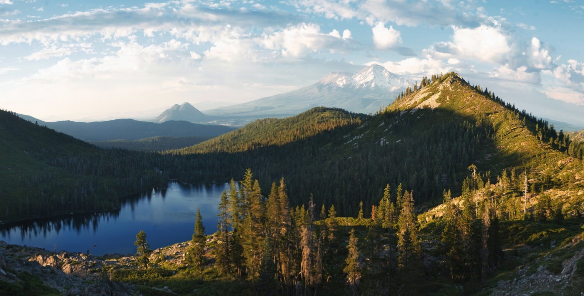 Views of Mount Shasta from Heart Lake