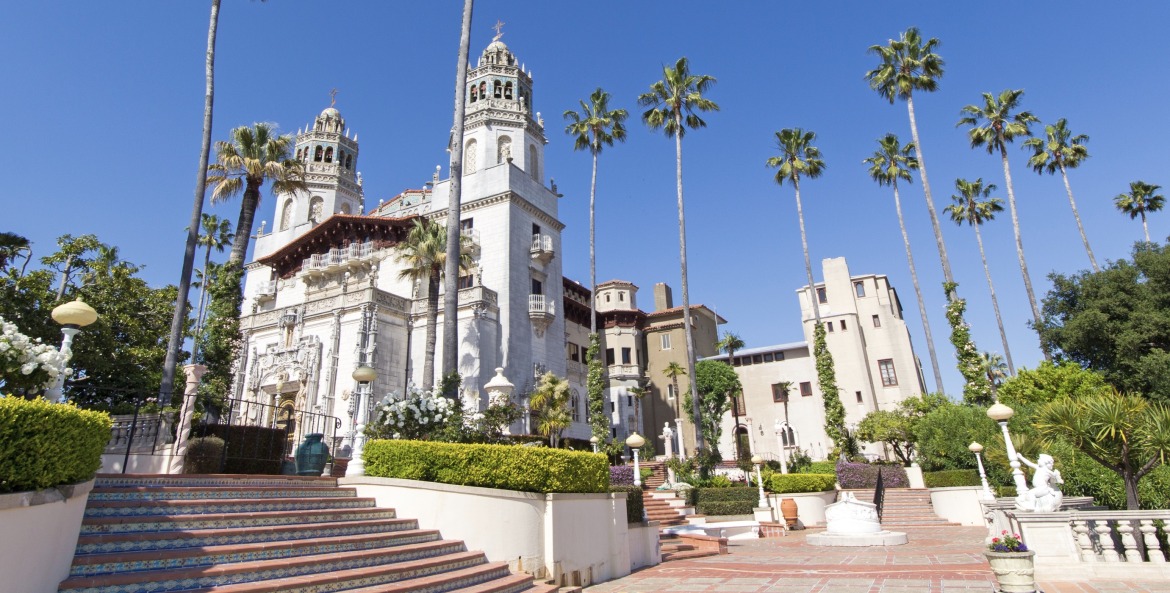 picture of the exterior of hearst castle on a sunny day