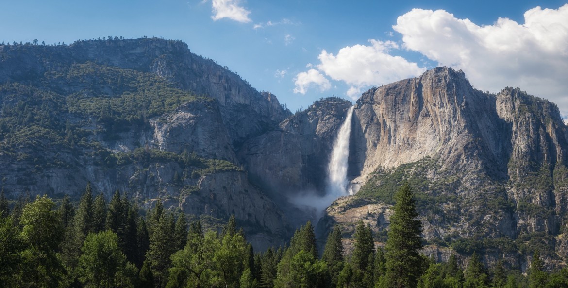 picture of the Upper Valley Falls in Yosemite National Park