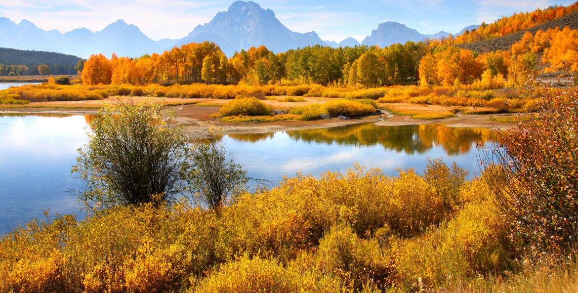 Scenic autumn landscape in Grand Tetons from Oxbow Bend