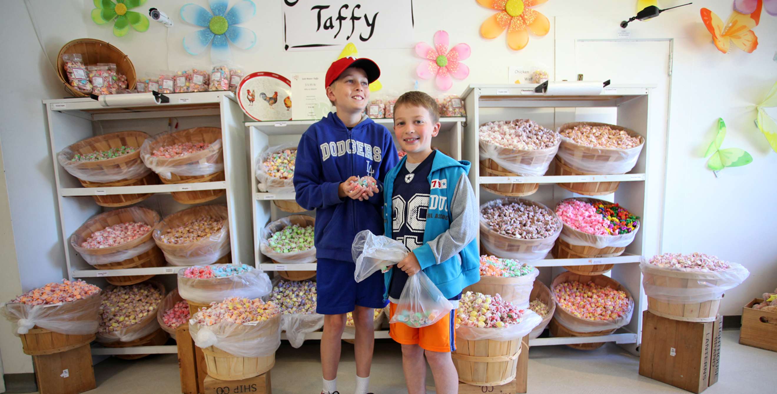 two little boys check out the sweet offerings at Cranberry Sweets