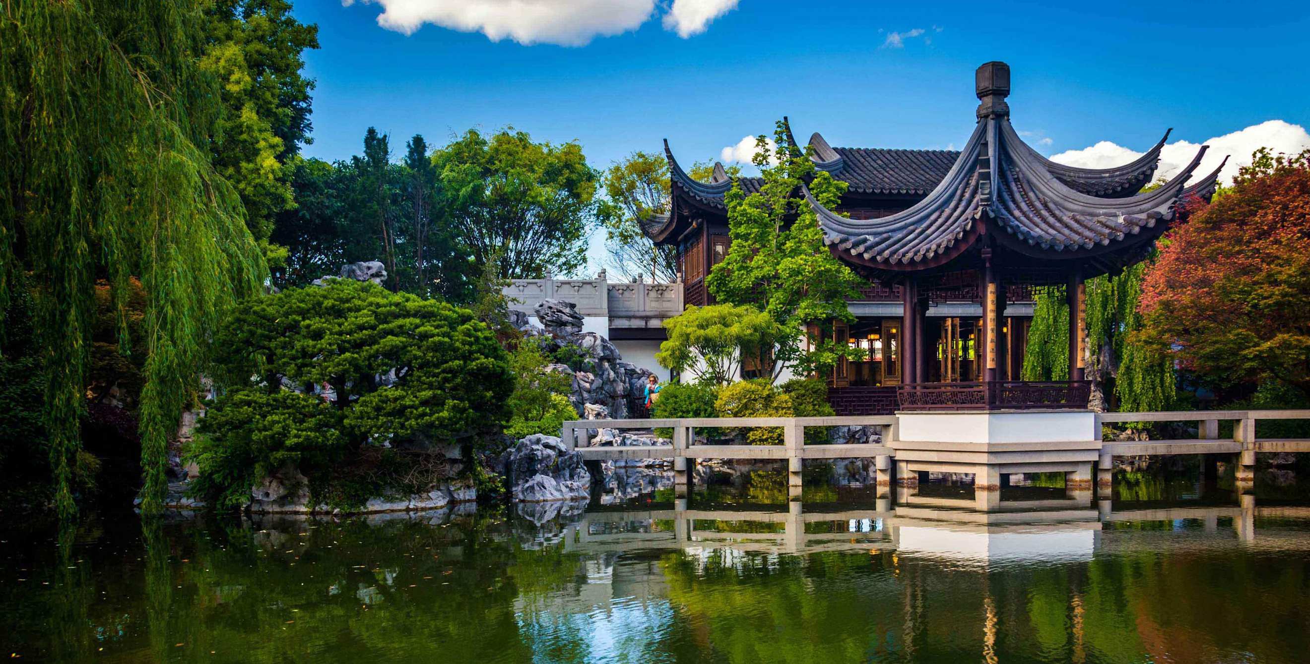 picture pond and pagoda at the Lan Su Chinese Garden in Portland, Oregon
