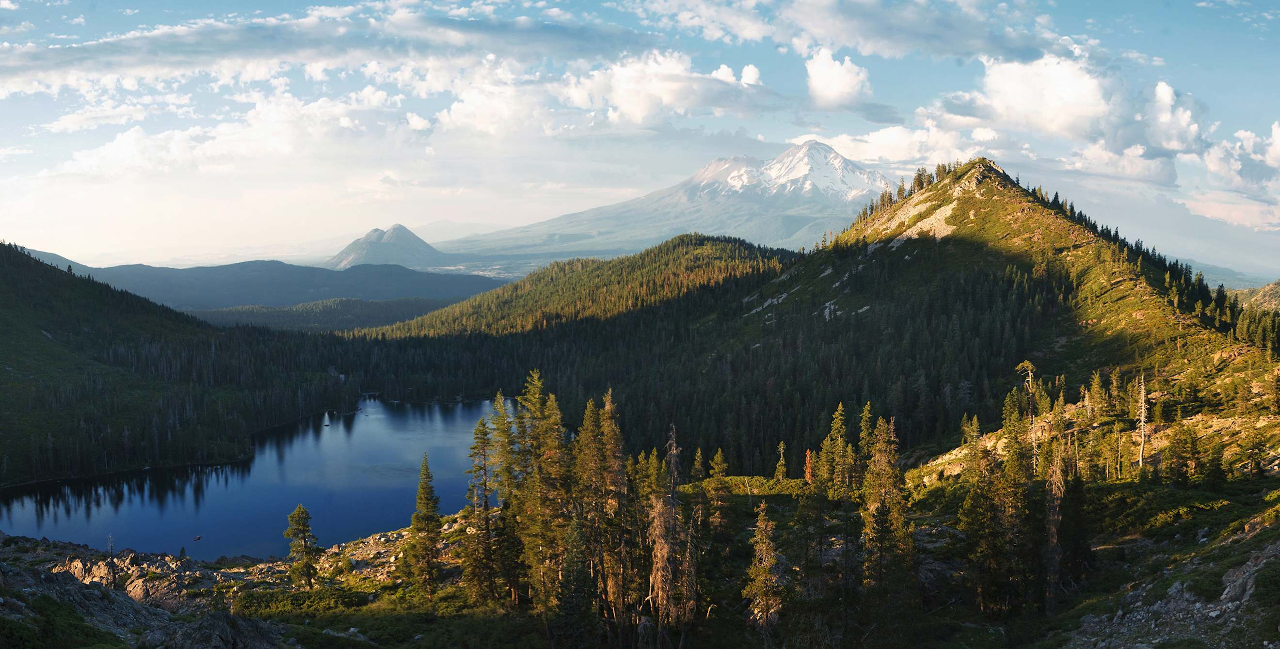 Views of Mount Shasta from Heart Lake