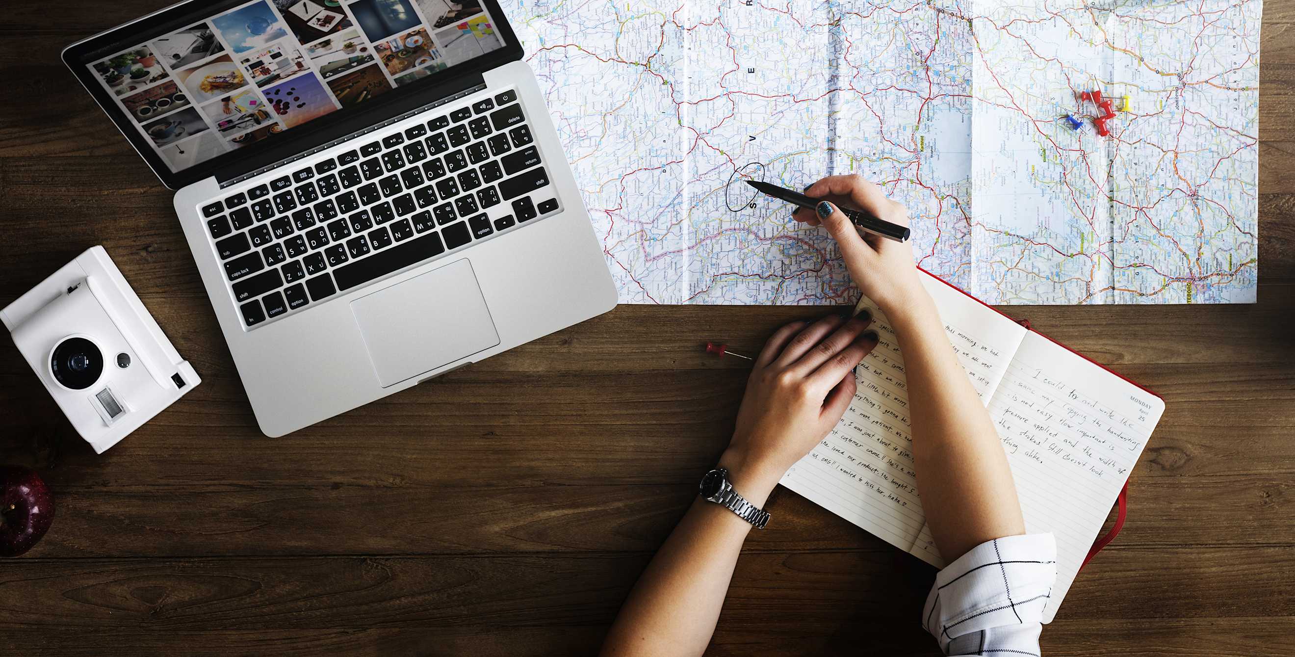 AAA Member works with a AAA Travel Agent to plan their upcoming trip.