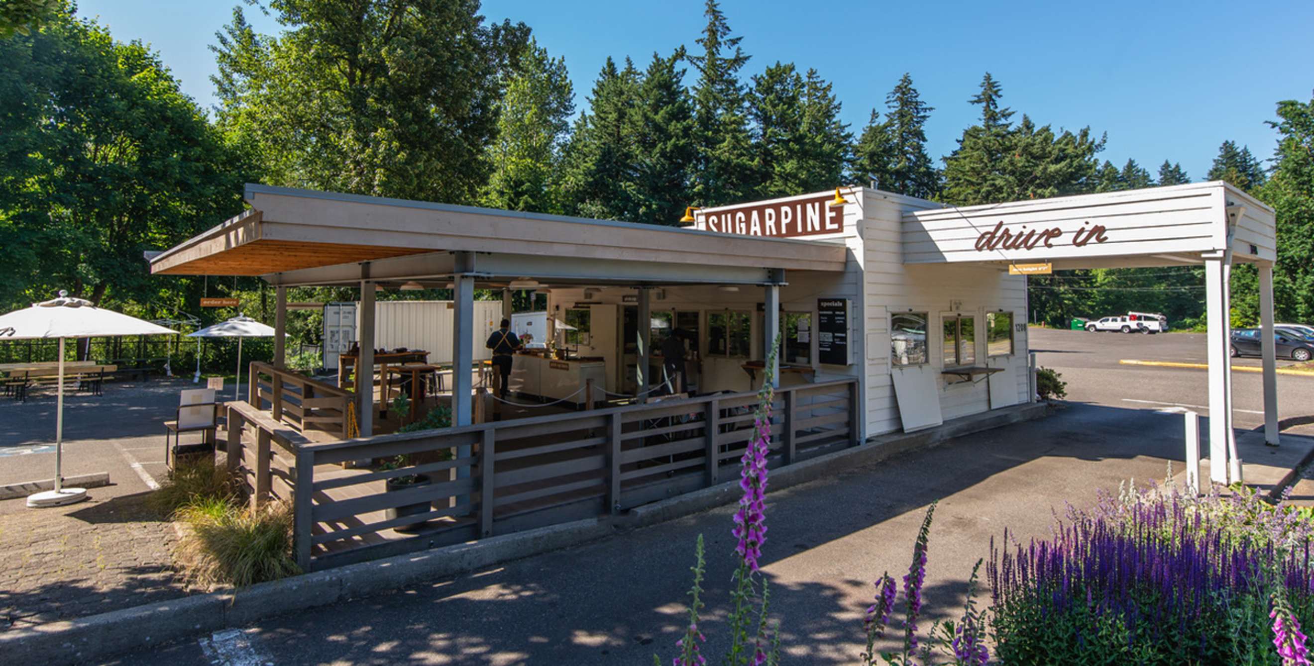 Sugarpine drive-in on a sunny day.