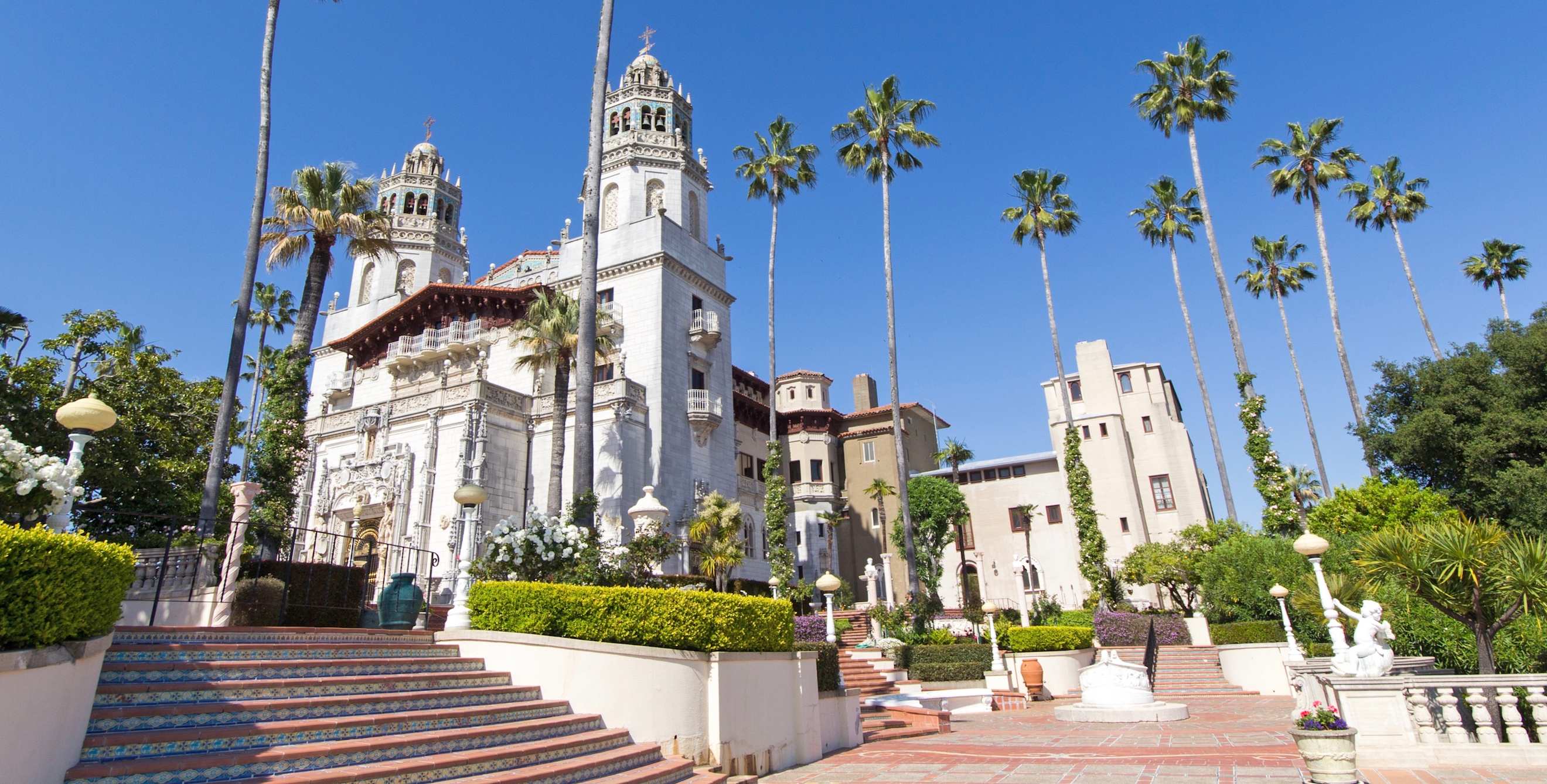 picture of the exterior of hearst castle on a sunny day