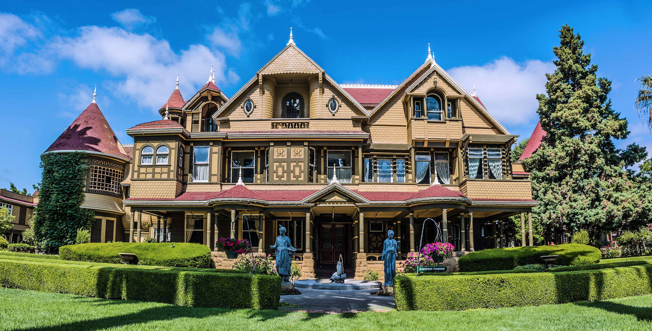 Exterior of the Winchester Mystery House in San Jose, California.