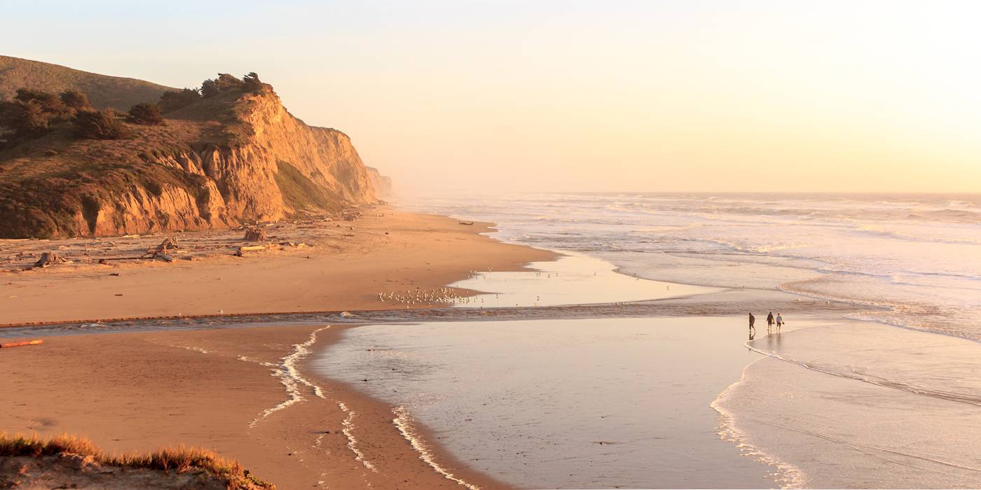 Sun sets over San Gregorio State Beach