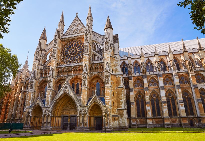 London Westminster Abbey St Margaret Church in England without crowds, image