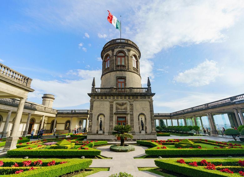 Castillo de Chapultepec at the Bosque de Chapultepec in Mexico City, picture