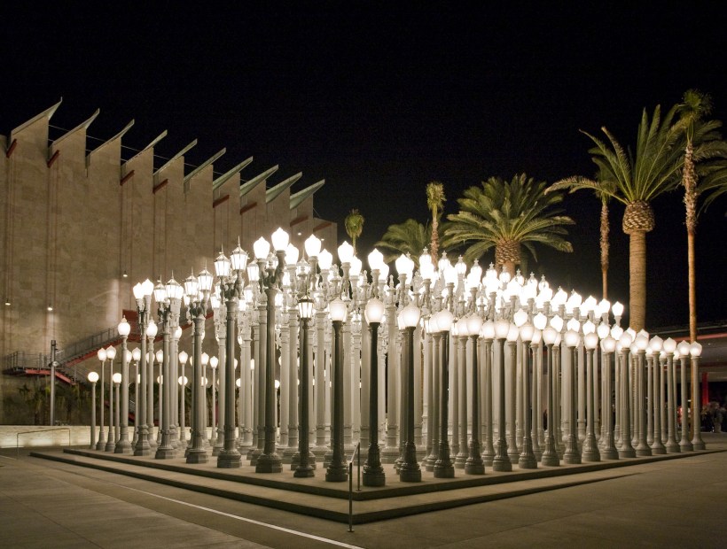 LACMA Urban Light exhibit of 202 illuminated vintage street lamps, photo