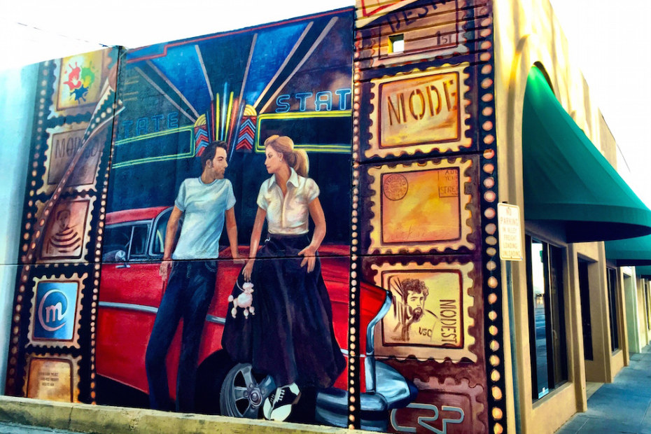 Modesto Historic Cruise Route mural on the side of a building in Modesto, California, image