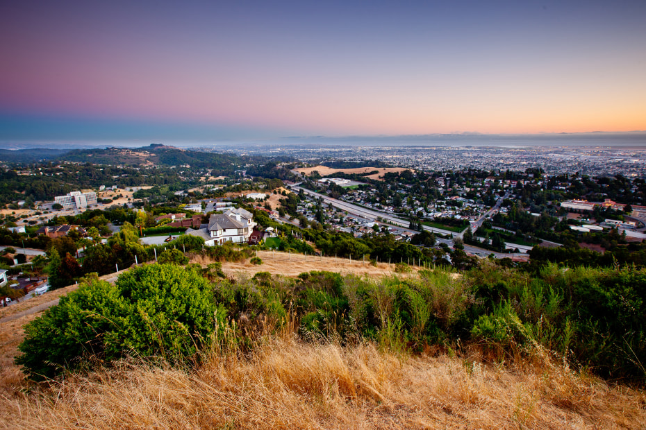 Sunset over Oakland and San Francisco as seen from the Oakland Hills, picture