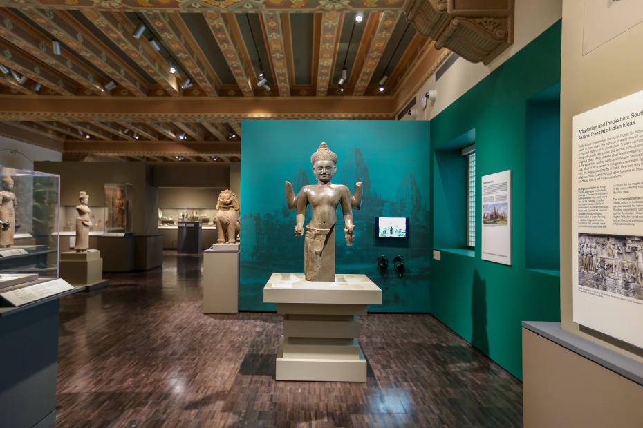 Vishnu statue in Asian Art Museum in San Francisco, image