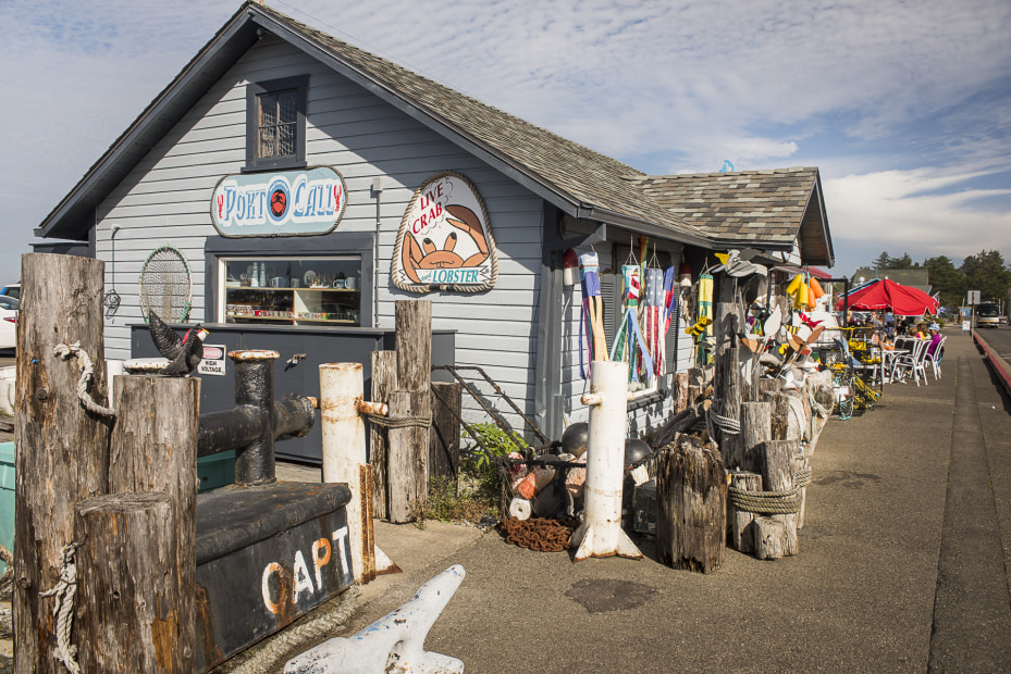 Port O’ Call shop in Bandon-by-the-Sea, Oregon, photo