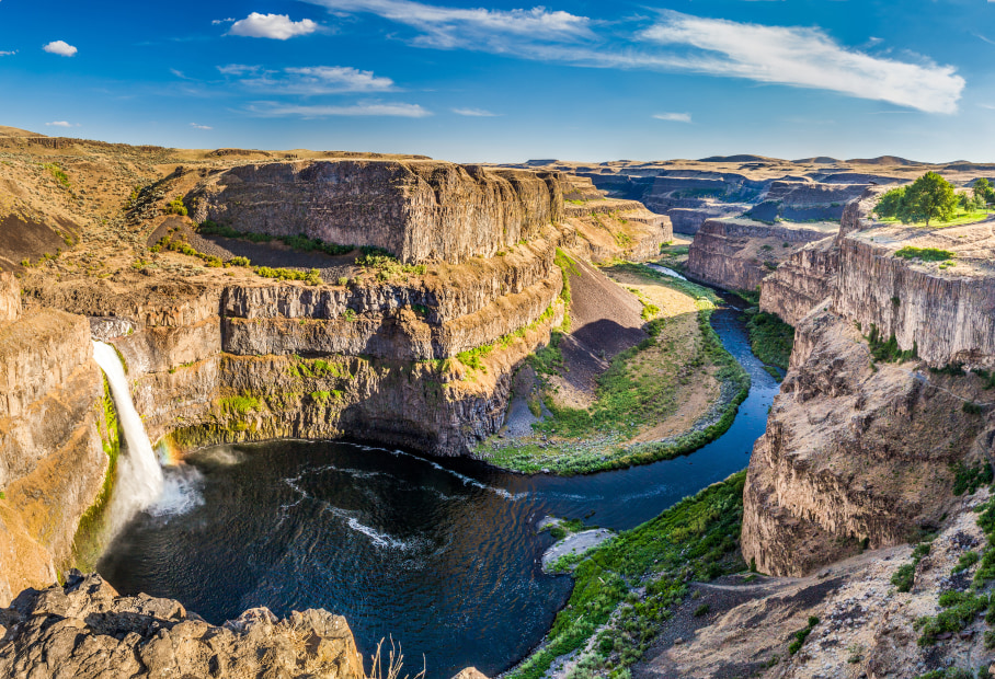 Palouse Falls and river, image