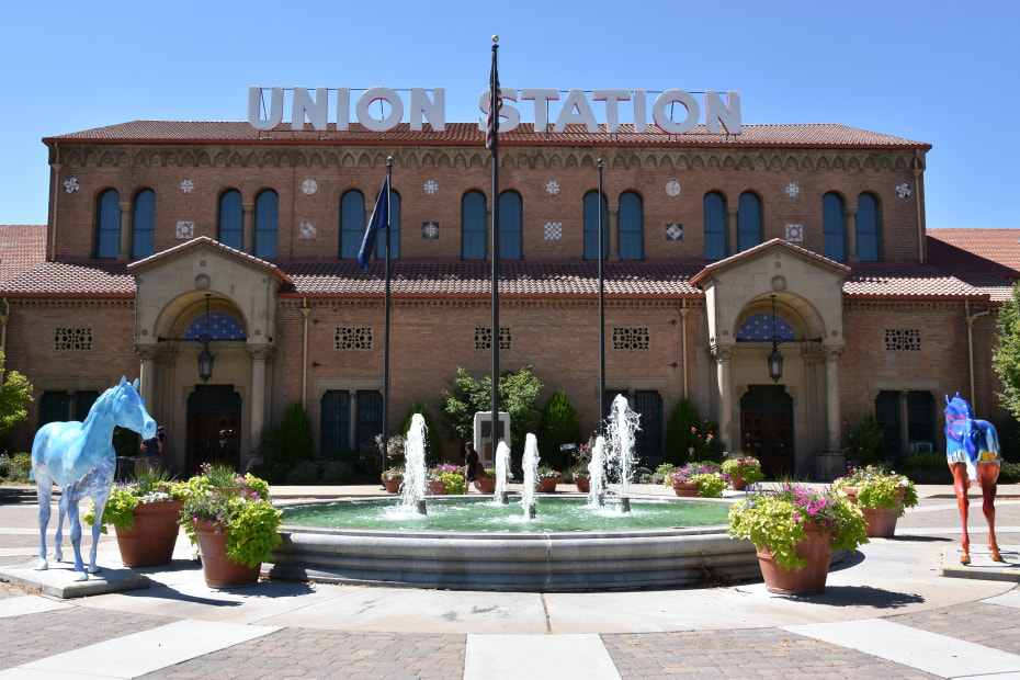 Ogden Union Station with two temporary horse statues outside, image