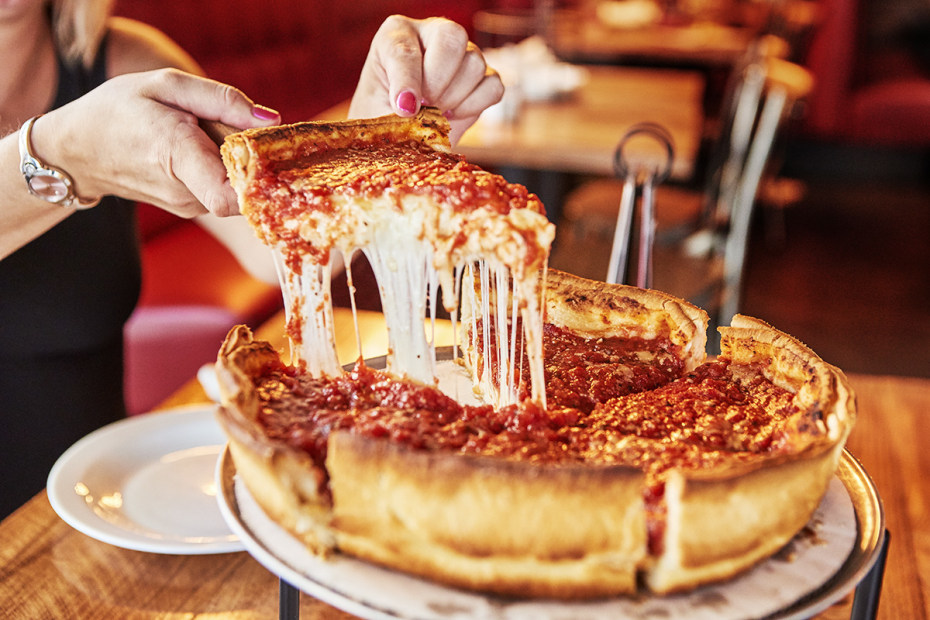 deep-dish pizza at Giordano's in Las Vegas, Nevada, picture