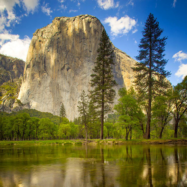 a rock monolith in Yosemite Valley, picture