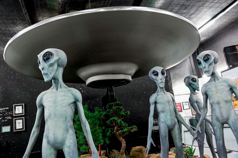 aliens statues and display inside the International UFO Museum and Research Center in Roswell. New Mexico, picture