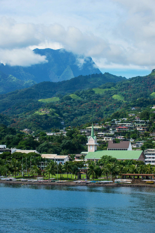 Papeete, capital of Tahiti, with the extinct volcano, Mont Orohena looming in background