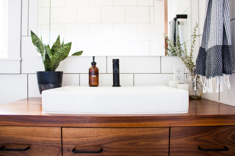 Modern bathroom sink.