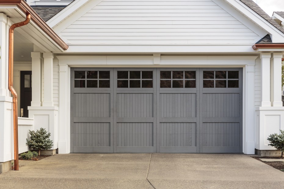 Modern farmhouse garage door.