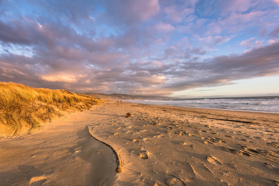 Sunset at Limantour Beach in Point Reyes, California.