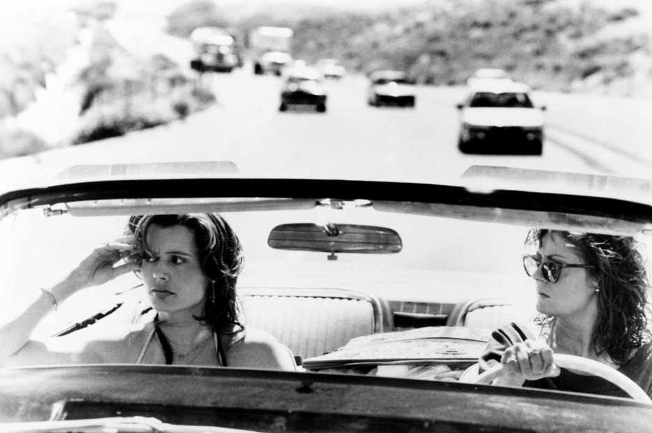Geena Davis and Susan Sarandon on set in 1991.
