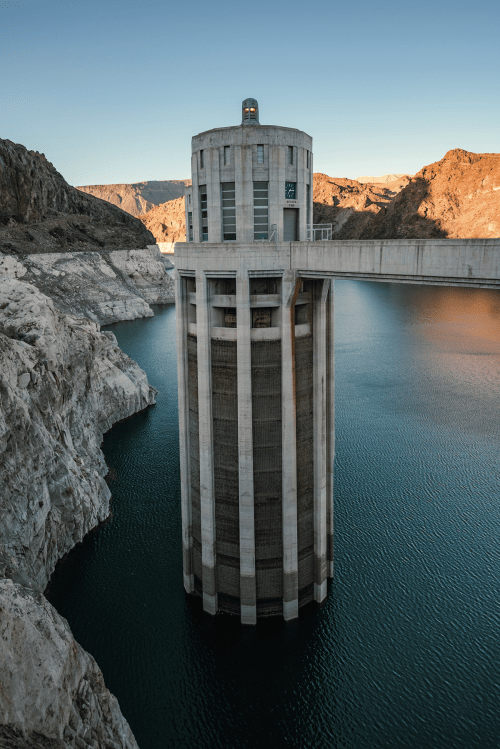 a massive intake tower rising out of Lake Mead