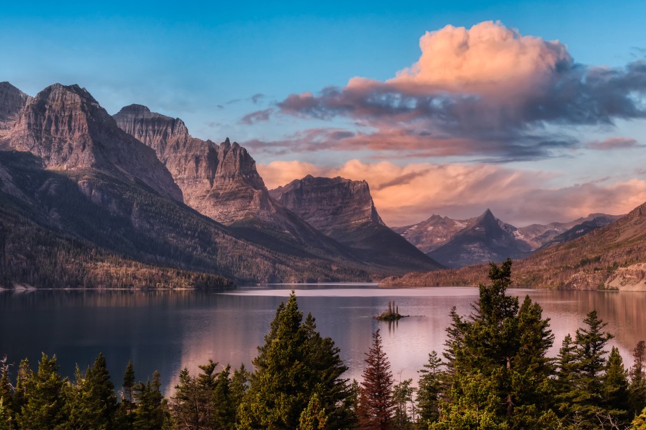 Panoramic view of a lake in Glacier National Park in Montana at sunset.