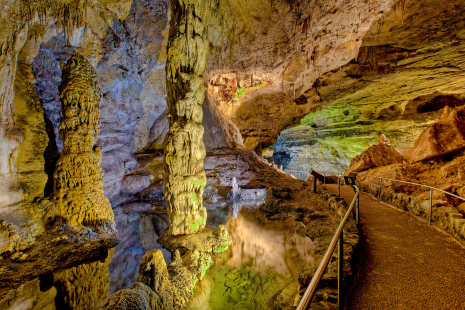 Inside Carlsbad Caverns National Park, New Mexico.
