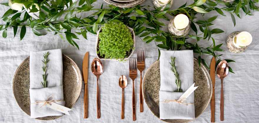 How to Set the Perfect Table for Any Holiday or Occasion
