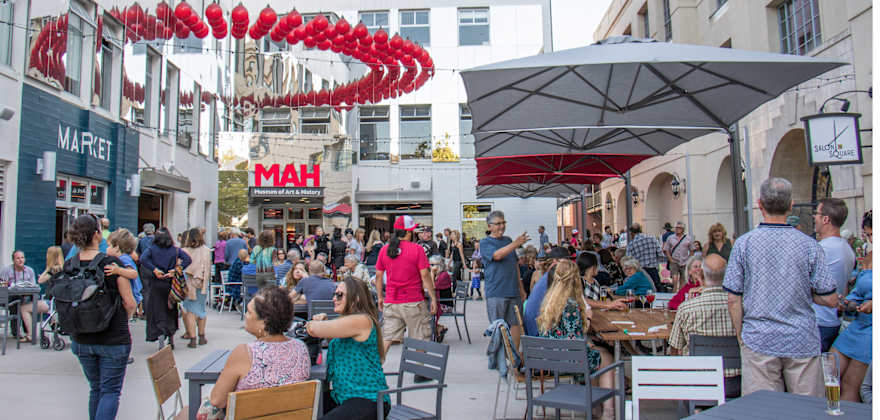 Santa Cruz’s Abbott Square Market