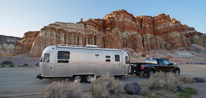 7 Safe Towing and Hauling Practices
