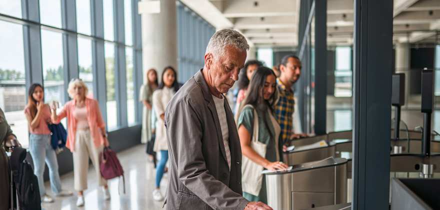 Will Facial Recognition Replace Your Driver’s License at the Airport?