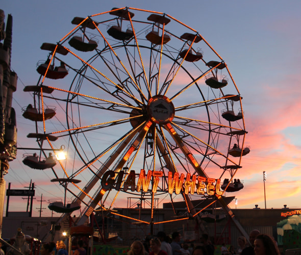 ferris wheel at sunset at the Josephine County Fair in Grants Pass, Oregon, picture