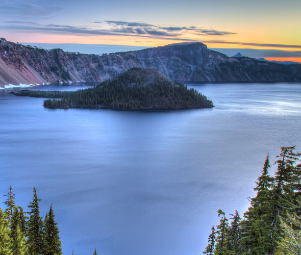 Oregon's Crater Lake at sunrise, picture