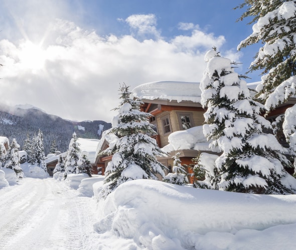Best Mountain Towns for Winter