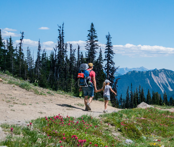 9 Tips to Make Hiking with Kids More Fun for Everyone