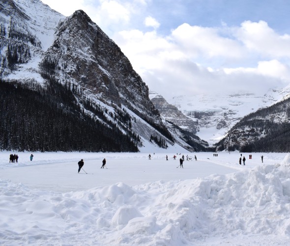 5 Natural Ice Skating Spots in the West