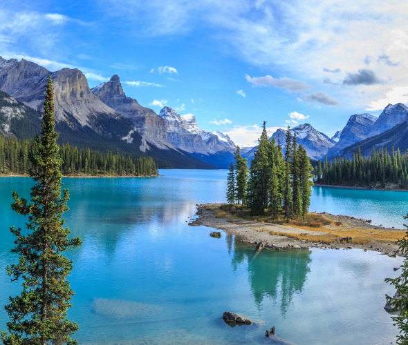 8 Must-Visit National Parks in Western Canada