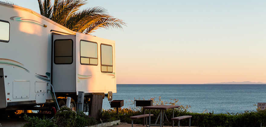 6 Ways to Experience #Vanlife Without Breaking the Bank