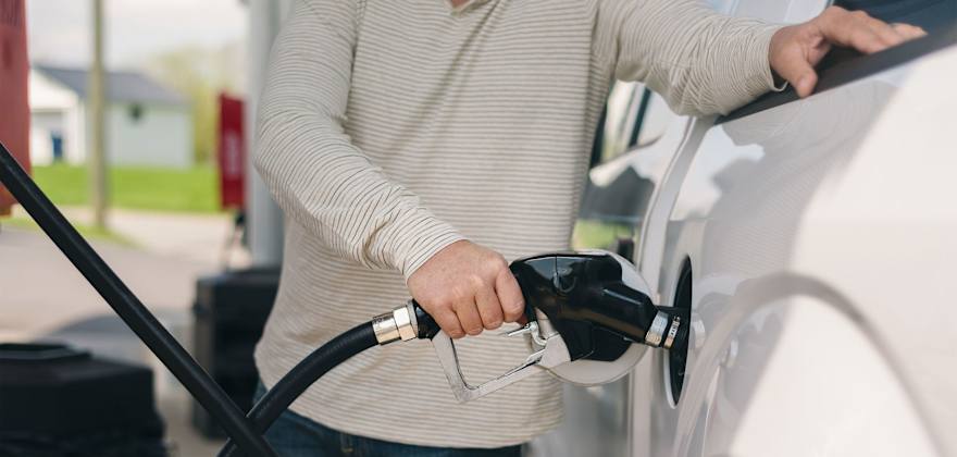 5 Ways to Save Money on Car Expenses