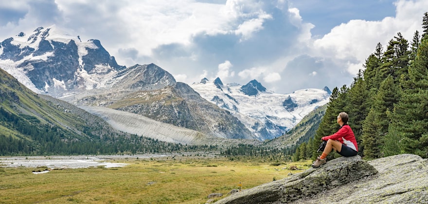 21 New Year&#x27;s Resolutions for Travelers
