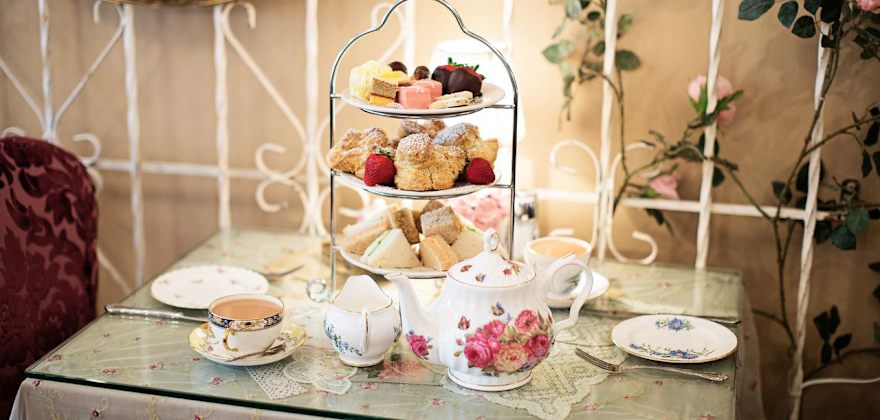 7 Places to Get a Taste of Britain in the West